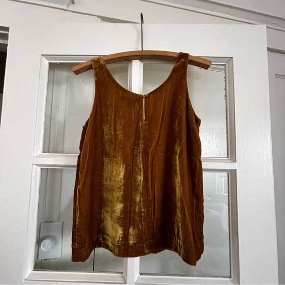 J CREW Velvet Tank - Picture 4 of 4